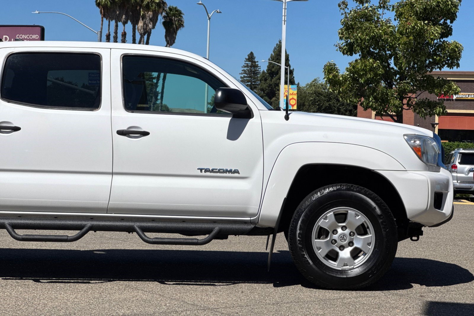 Used 2012 Toyota Tacoma PreRunner w/ SR5 Pkg RWD image 32