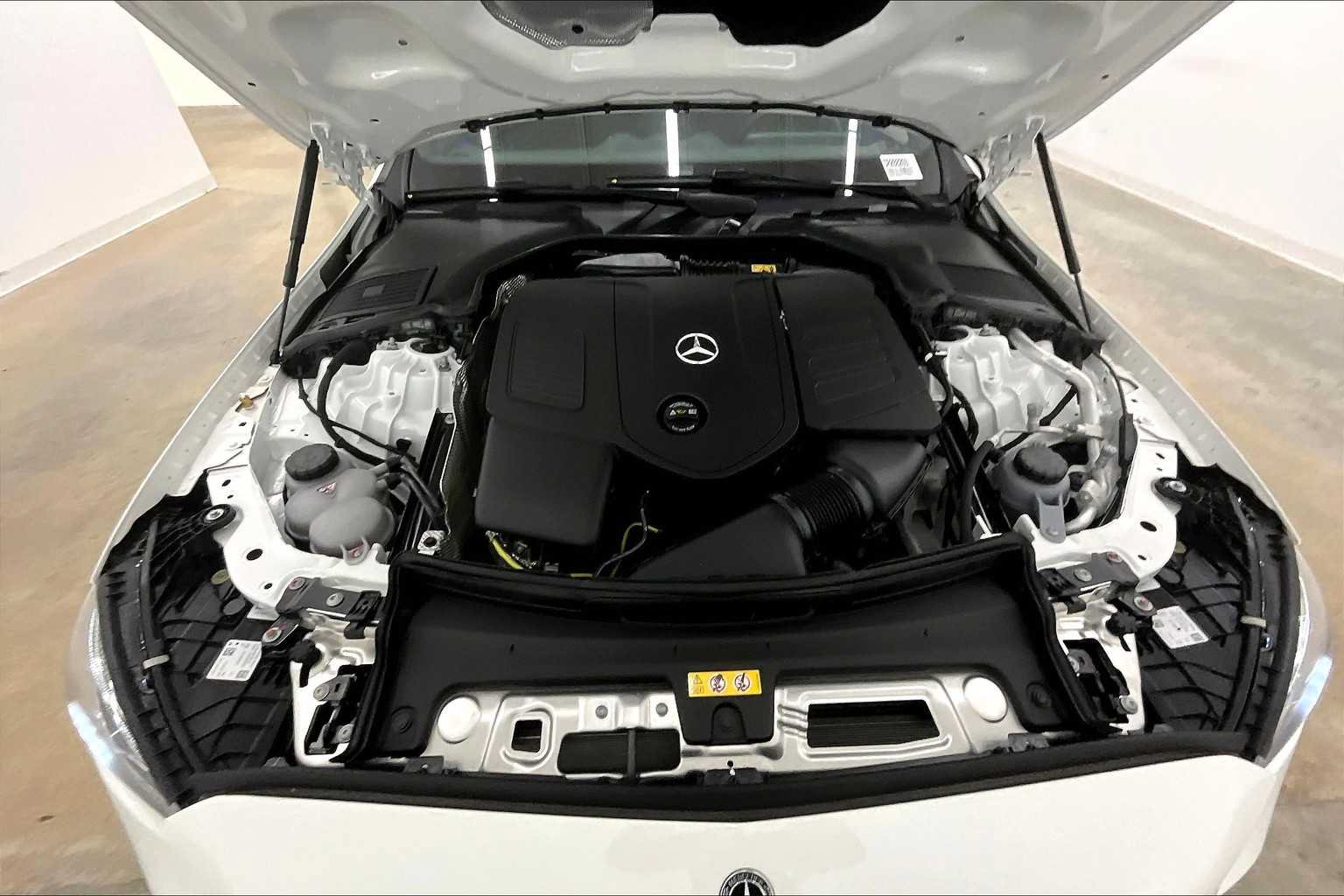 New 2025 Mercedes-Benz C 300 Sedan image 16