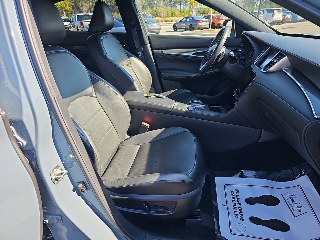 Used 2024 INFINITI QX55 Luxe image 12