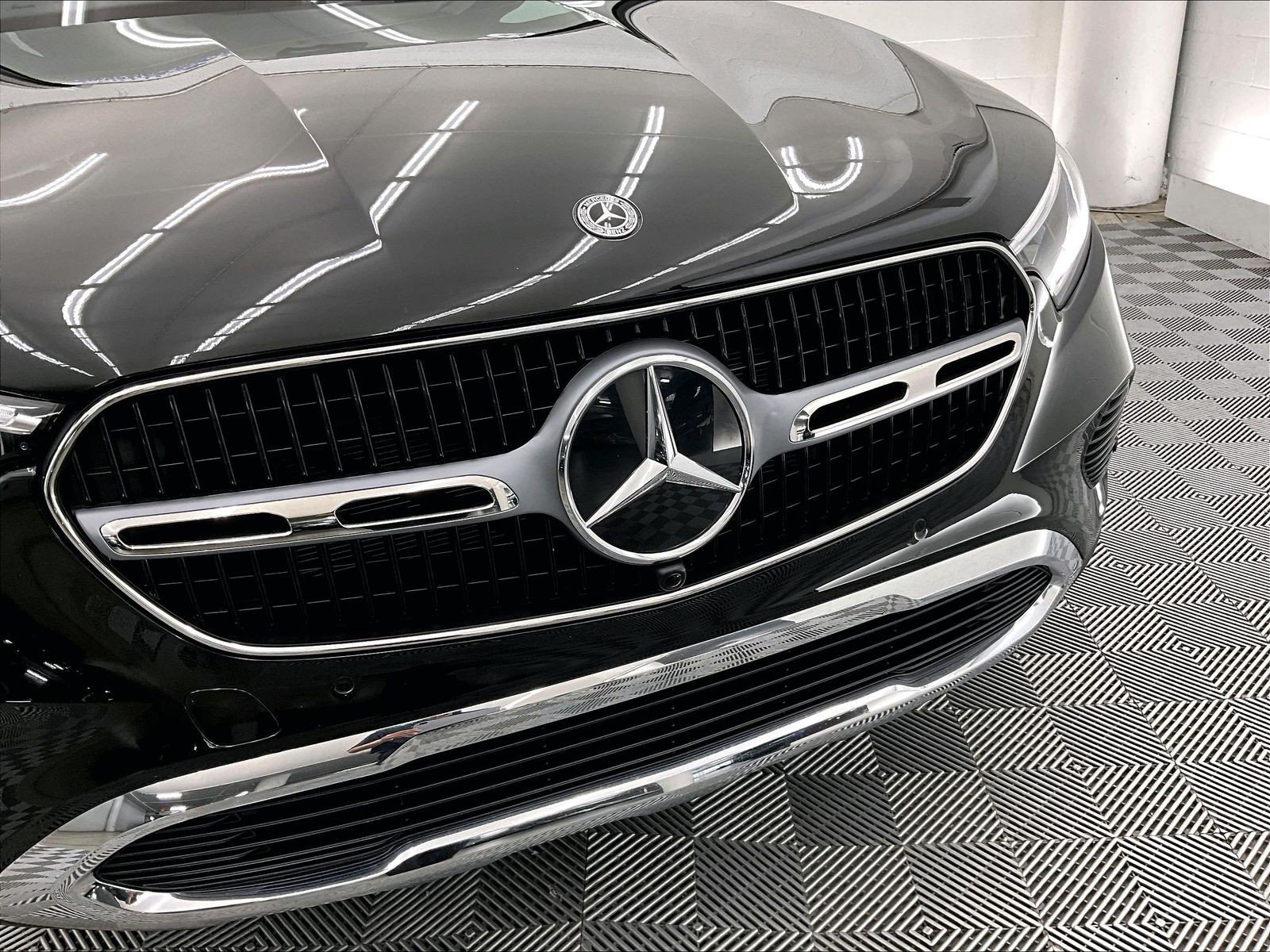 Certified 2025 Mercedes-Benz GLC 350e 4MATIC image 31
