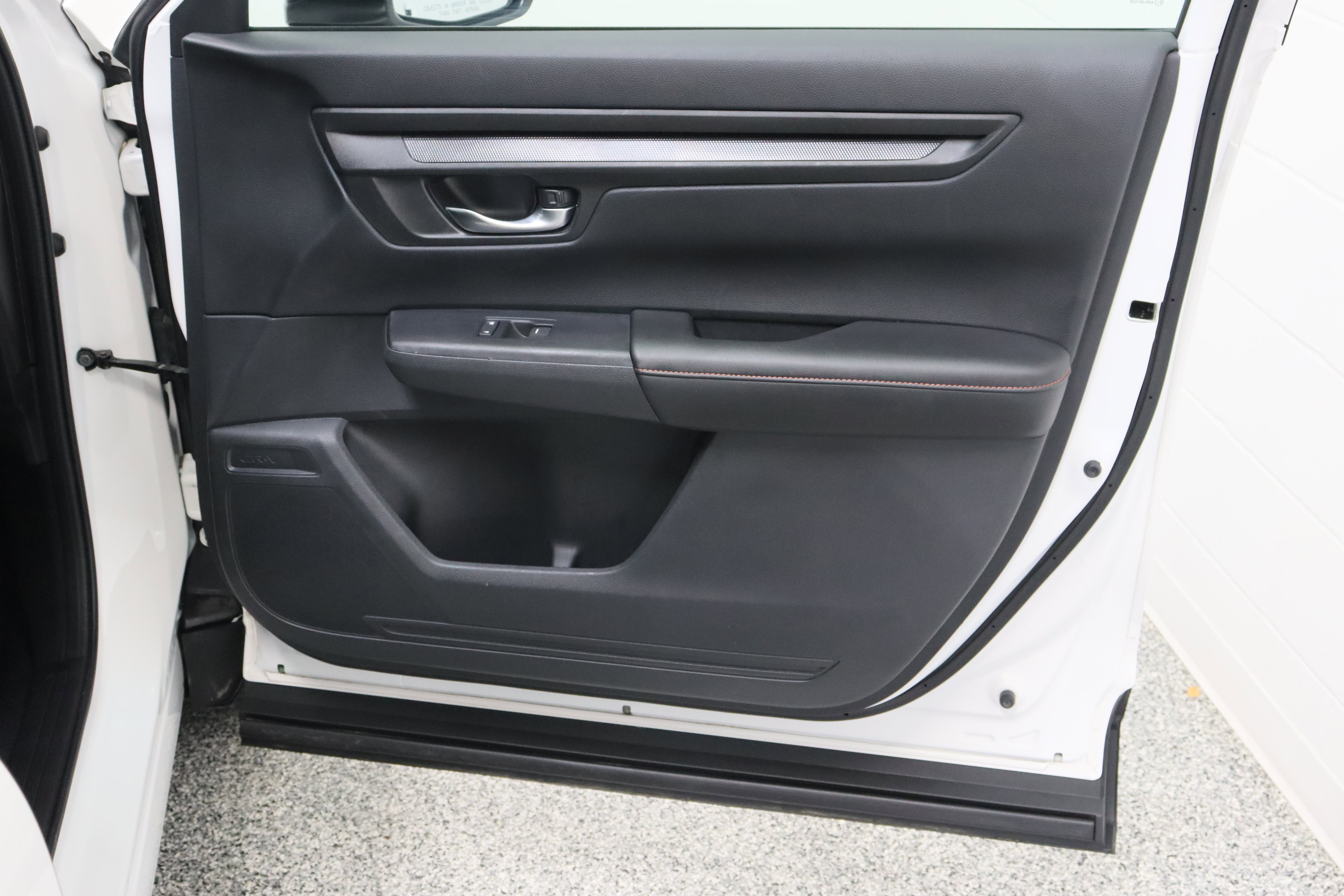 Used 2025 Honda CR-V Sport-L image 37