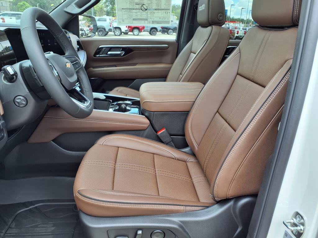 New 2025 Chevrolet Tahoe High Country image 13