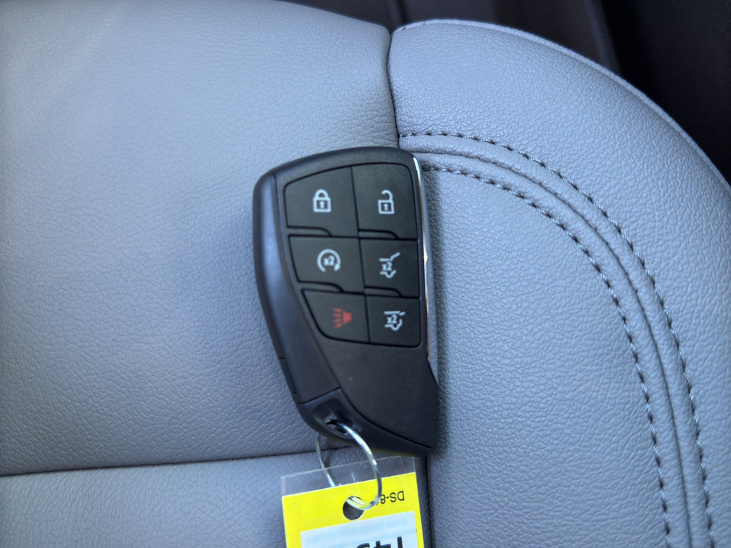 New 2026 Chevrolet Suburban Z71 image 38