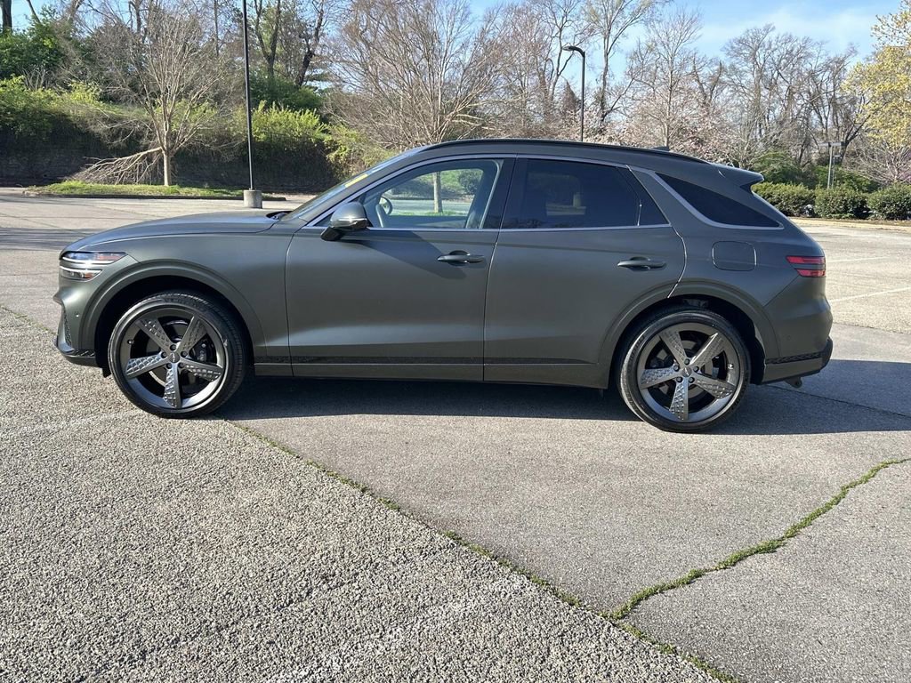 Used 2025 Genesis GV70 3.5T Sport w/ Sport Advanced Package image 4
