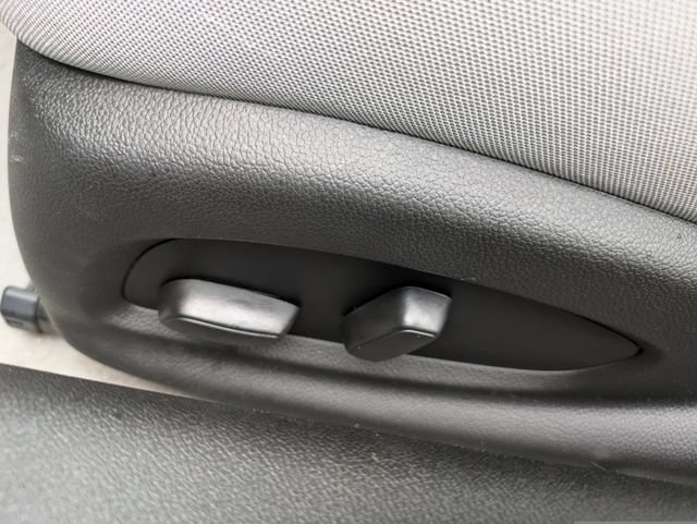 Used 2023 Chevrolet Camaro LT RWD image 12