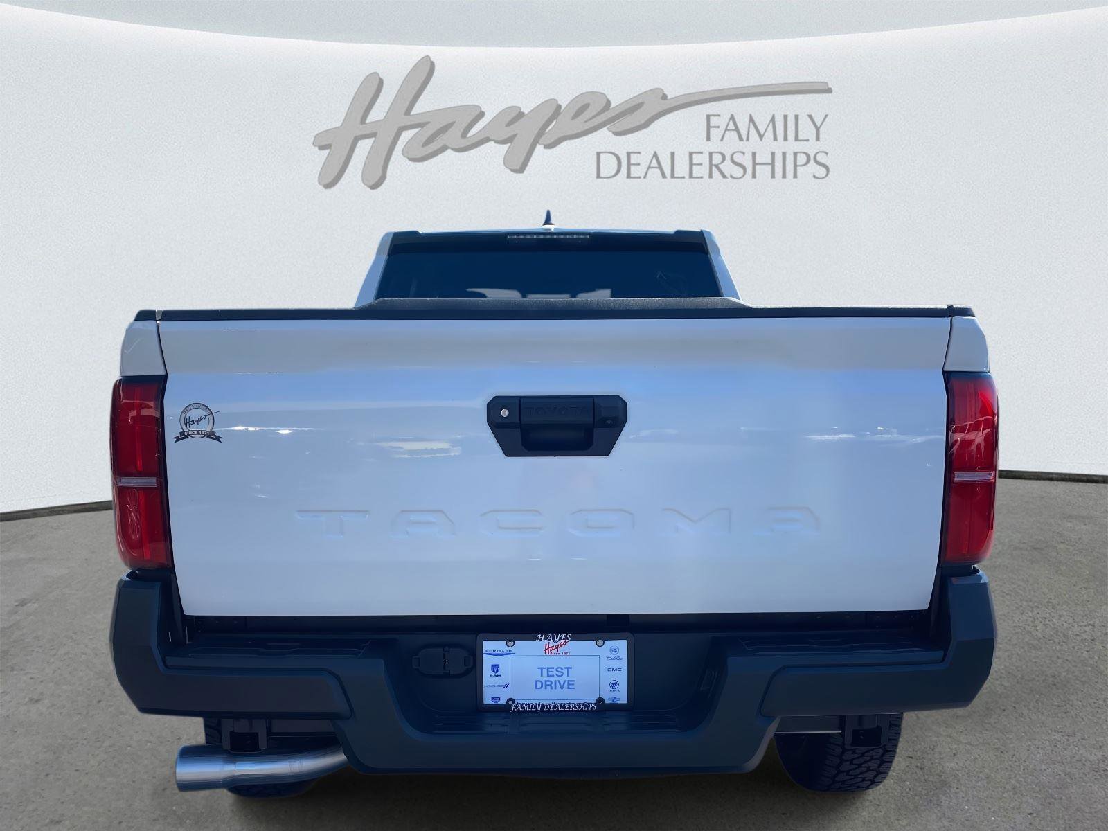 Used 2024 Toyota Tacoma SR image 42