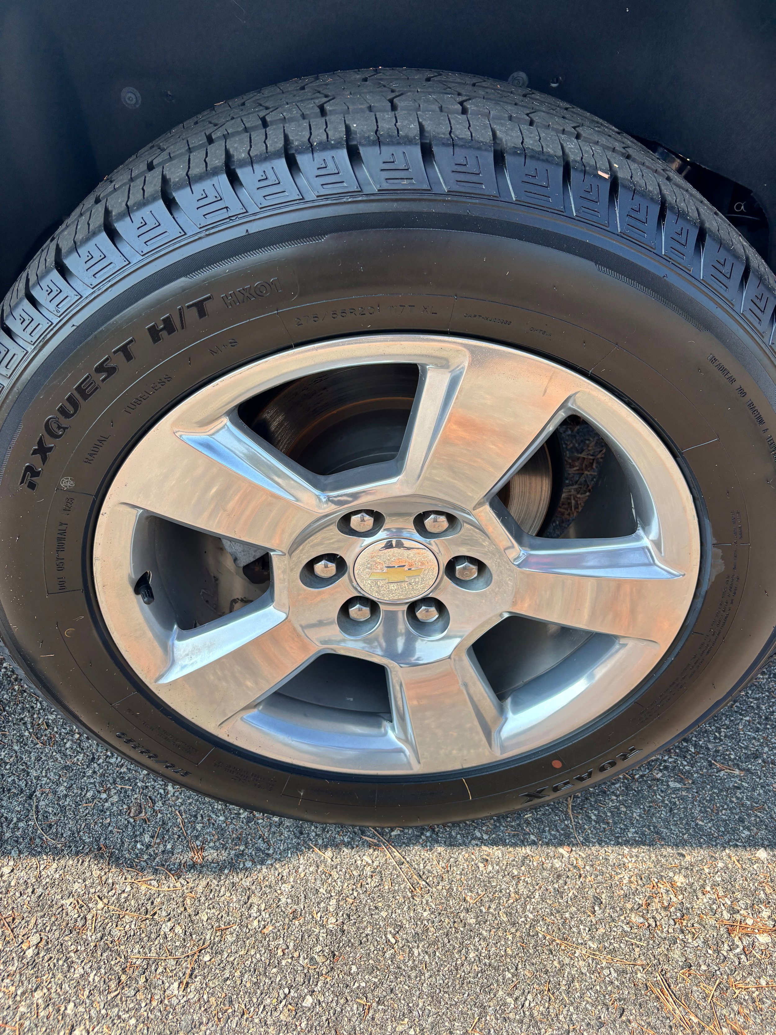 Used 2019 Chevrolet Tahoe Premier RWD image 9