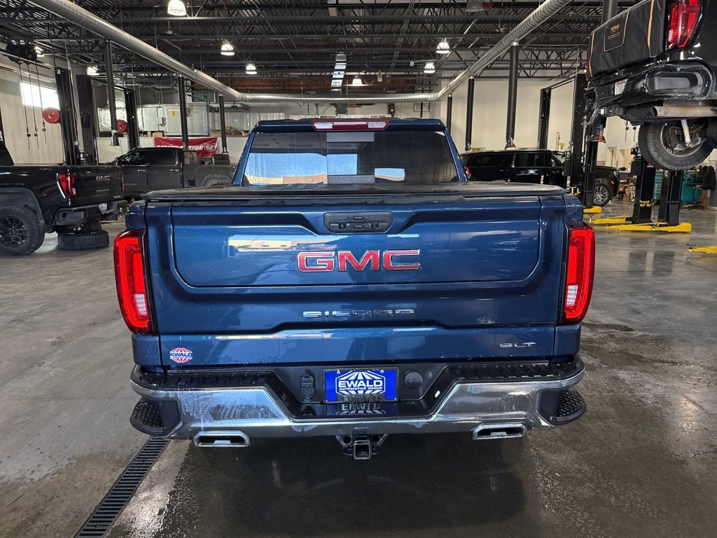 Used 2021 GMC Sierra 1500 SLT image 3