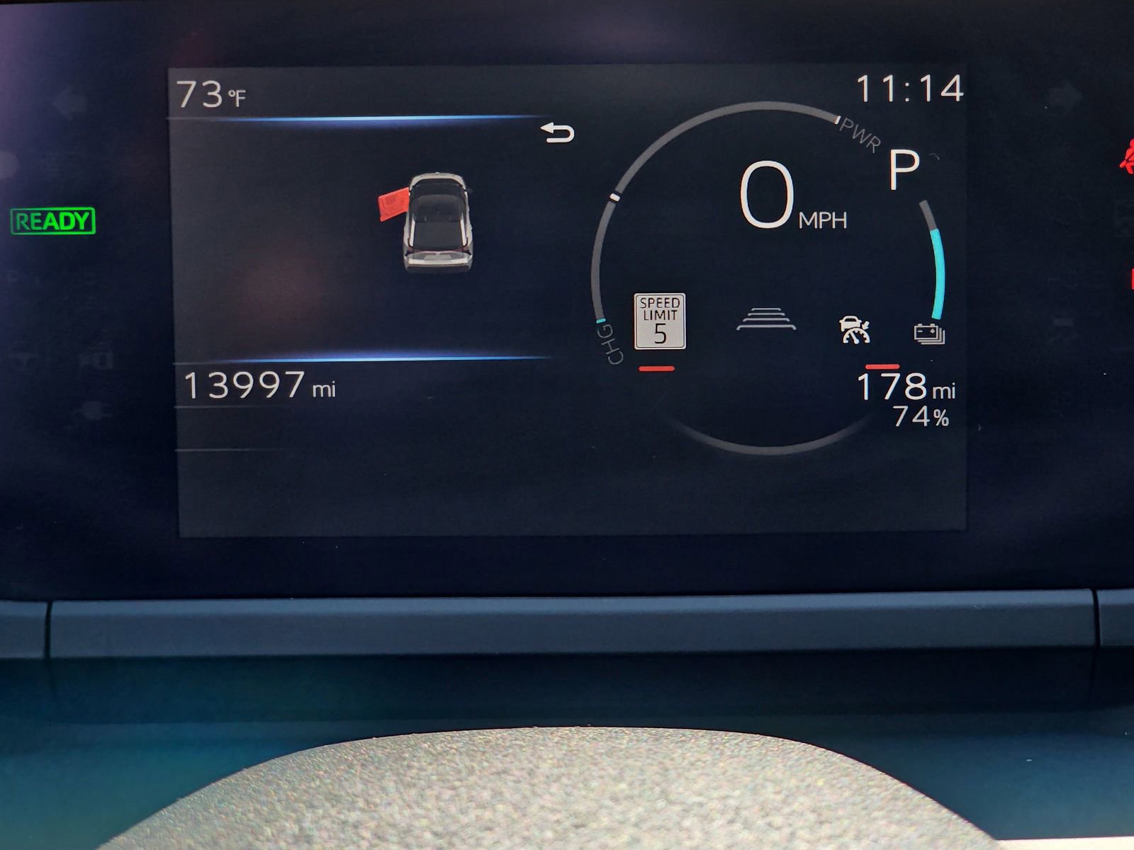 Used 2024 Toyota bZ4X XLE w/ Weather Package AWD/4WD image 18