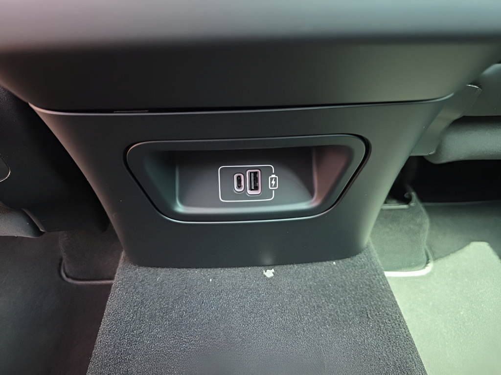 New 2025 Maserati Grecale Modena AWD/4WD image 32