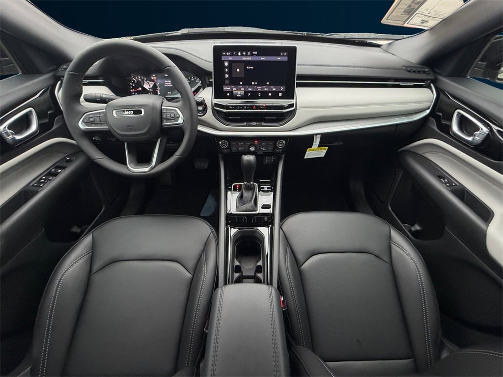 New 2026 Jeep Compass Limited image 12