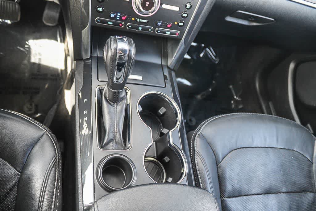 Used 2018 Ford Explorer Limited w/ Equipment Group 301A FWD image 23