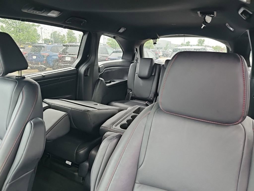 Used 2025 Honda Odyssey Sport-L image 9
