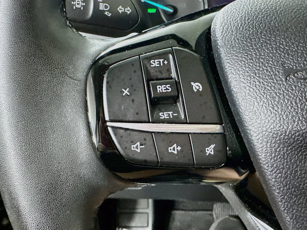 Used 2022 Ford Escape SEL FWD image 21