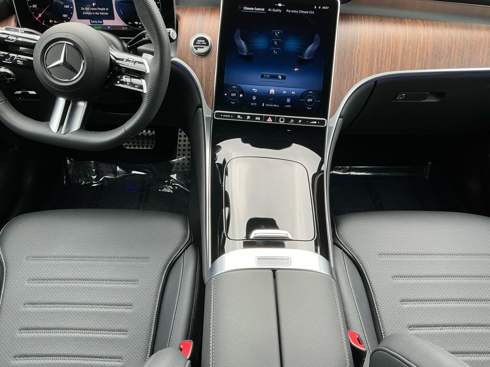 Used 2025 Mercedes-Benz GLC 350e 4MATIC image 10