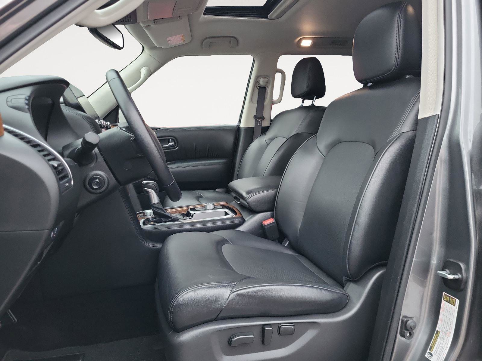 Used 2024 Nissan Armada SL w/ Captain's Chairs Package image 10