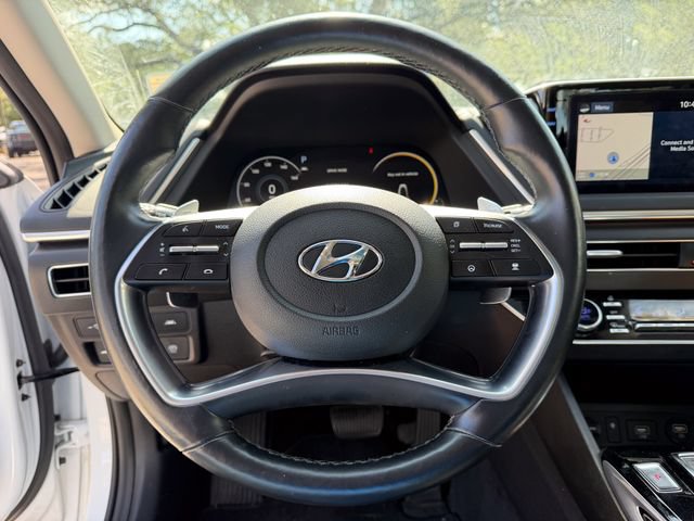 Used 2021 Hyundai Sonata Limited w/ Preferred Accessory Package FWD image 9
