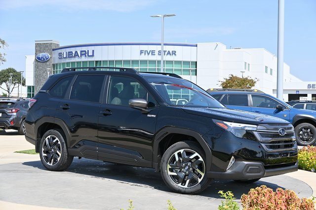 New 2025 Subaru Forester Premium
