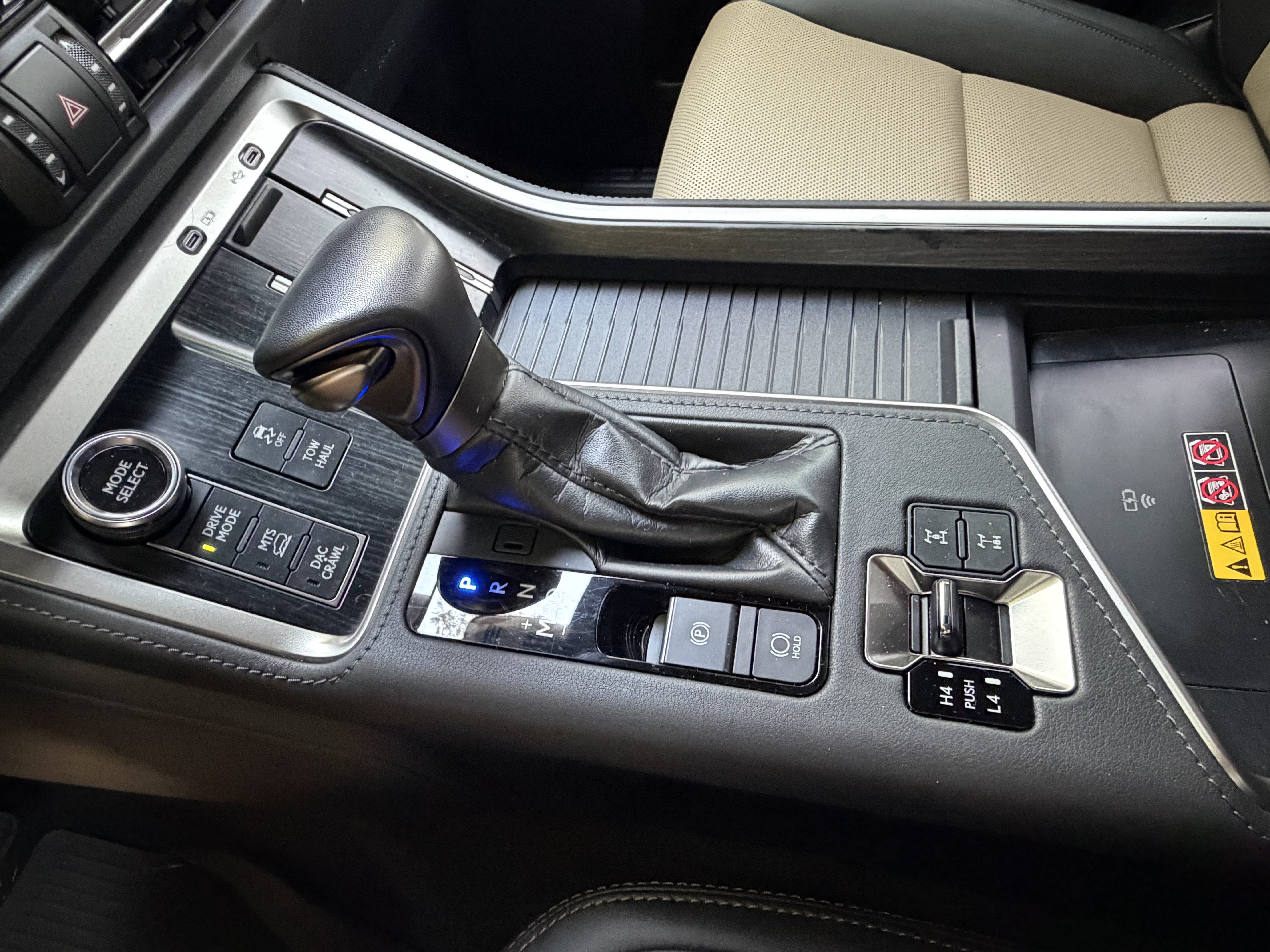 Certified 2025 Lexus GX 550 AWD/4WD image 28