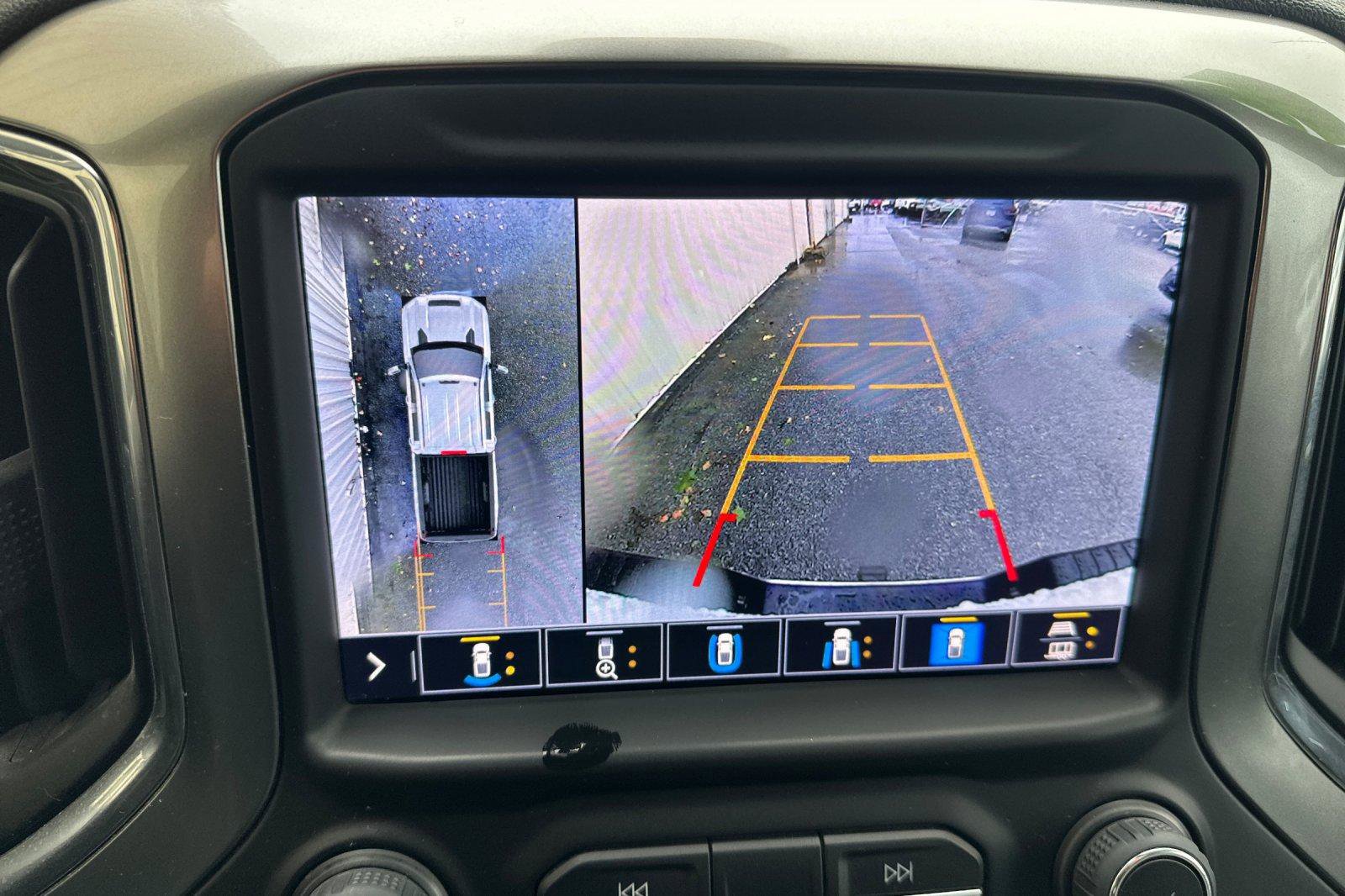 Certified 2022 Chevrolet Silverado 2500 LTZ w/ LTZ Plus Package image 25