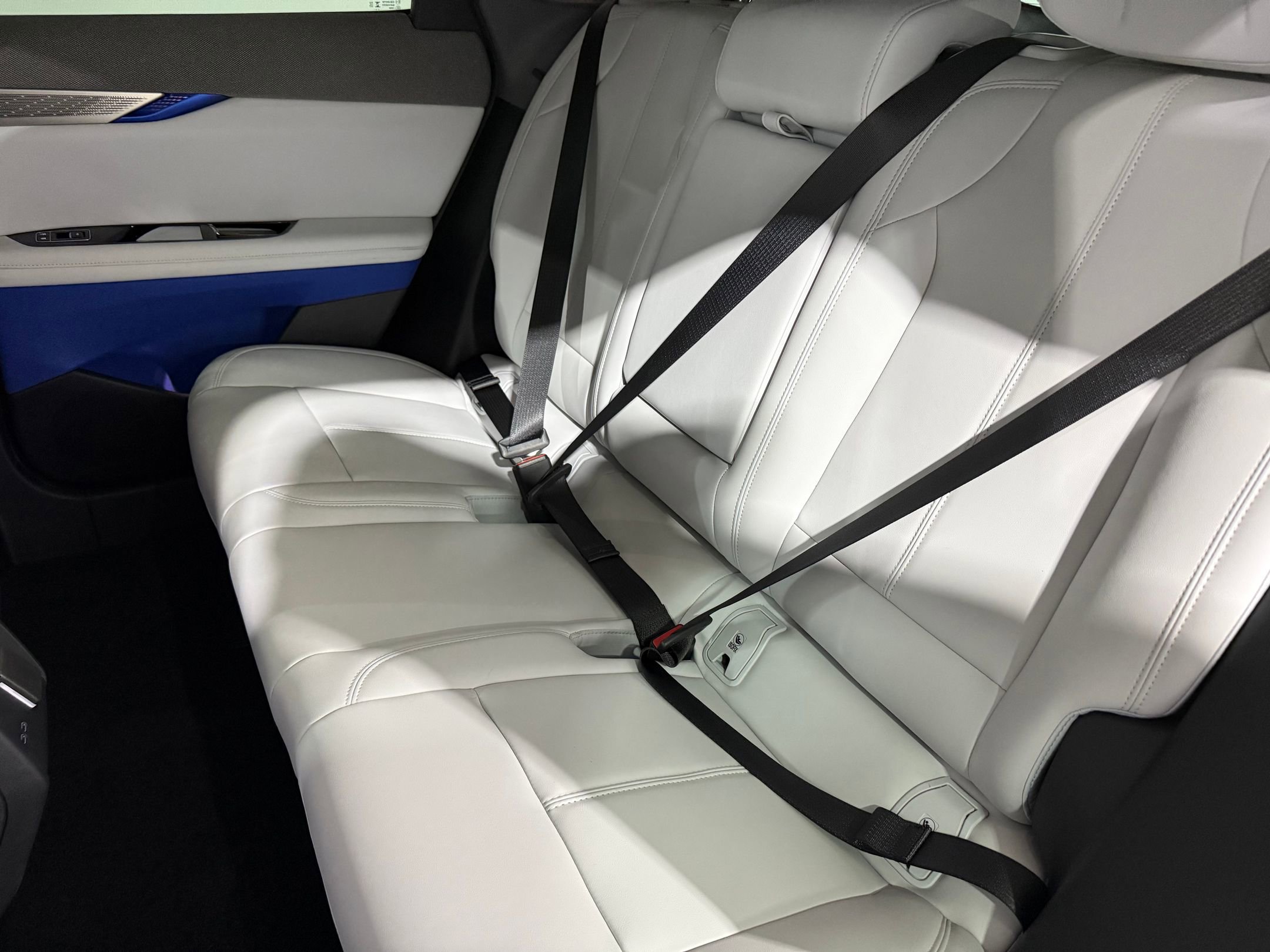 New 2026 Cadillac Optiq Sport 1 image 40