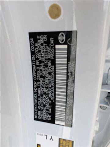 Used 2024 Toyota Prius XLE image 21