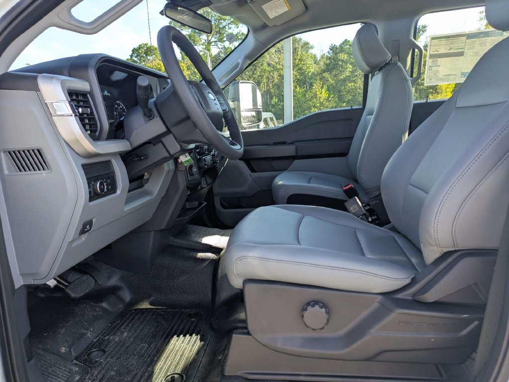 New 2027 Ford F250 XL w/ 360-Degree Camera Package AWD/4WD image 19