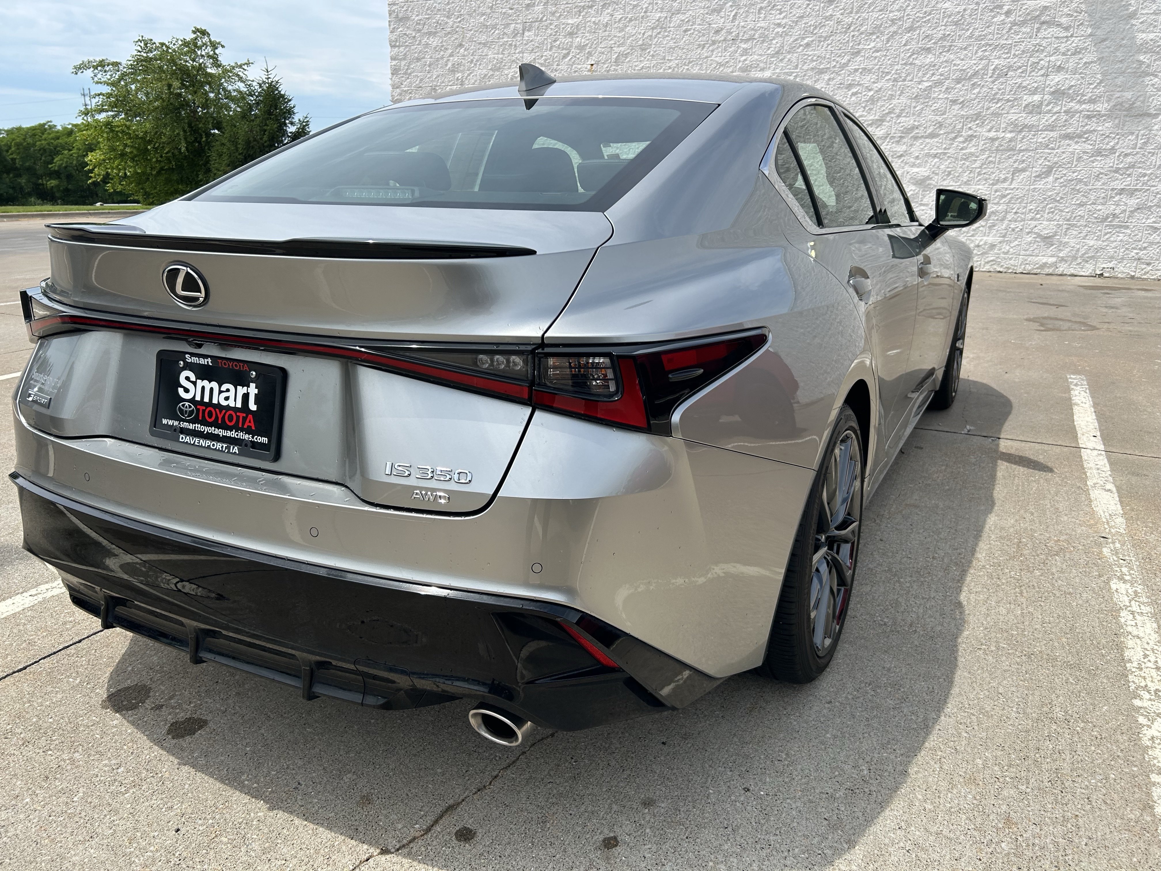 Used 2021 Lexus IS 350 F Sport w/ Accessory Package 2 AWD/4WD image 6