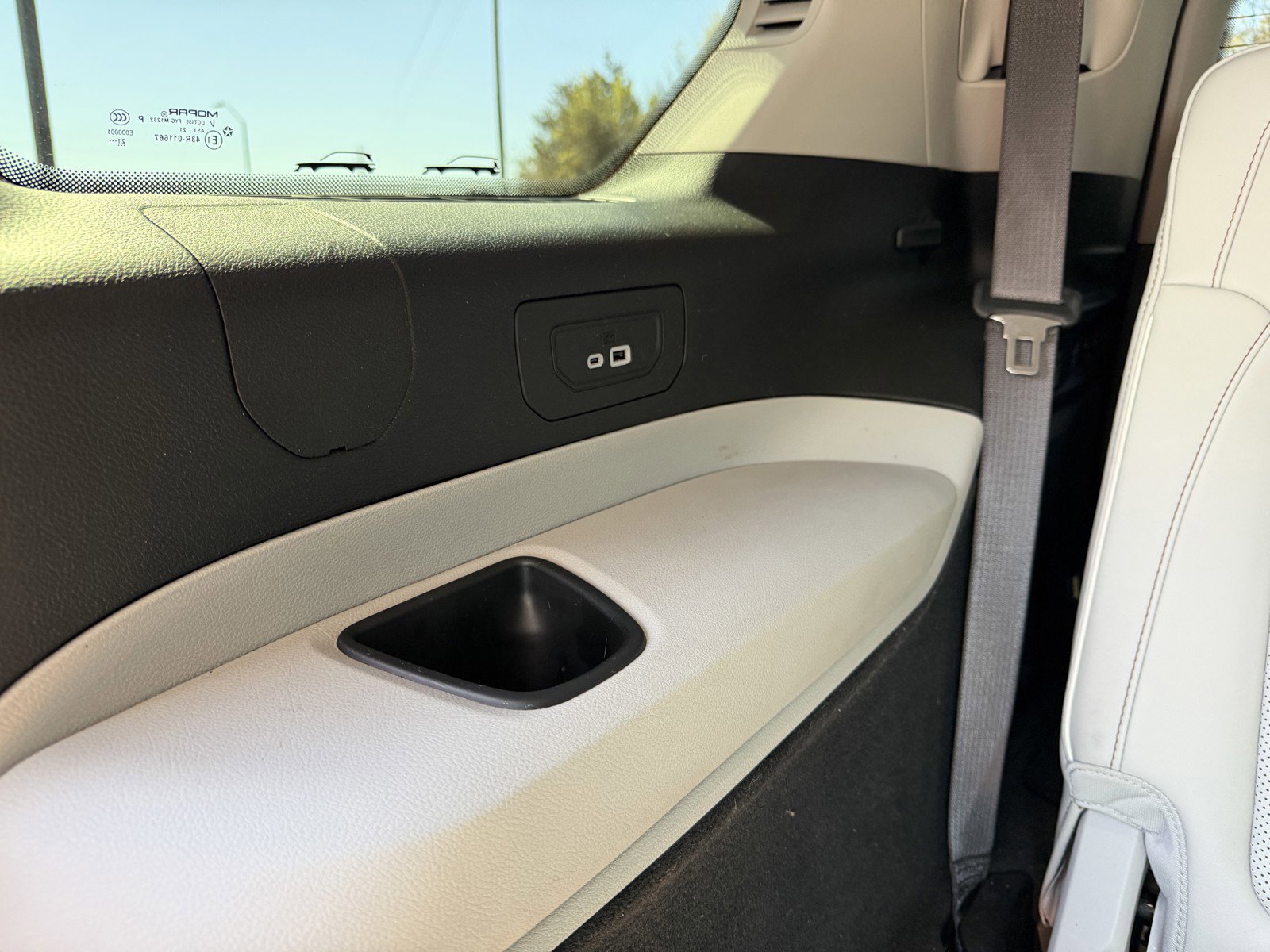 Used 2022 Jeep Grand Cherokee L Overland w/ Luxury Tech Group IV image 17