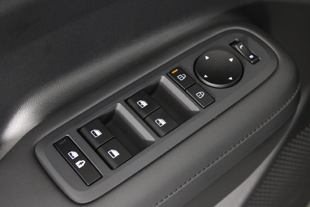 Certified 2027 Hyundai Santa Fe SEL FWD image 24