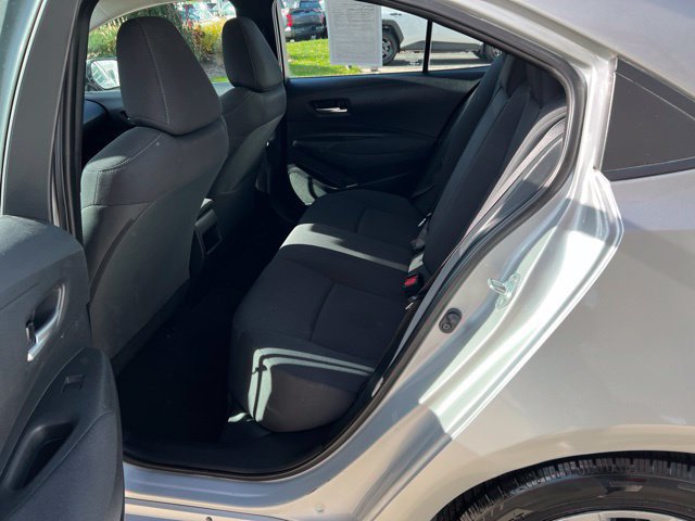 Used 2021 Toyota Corolla LE w/ Carpet Mat Package (TMS) FWD image 26