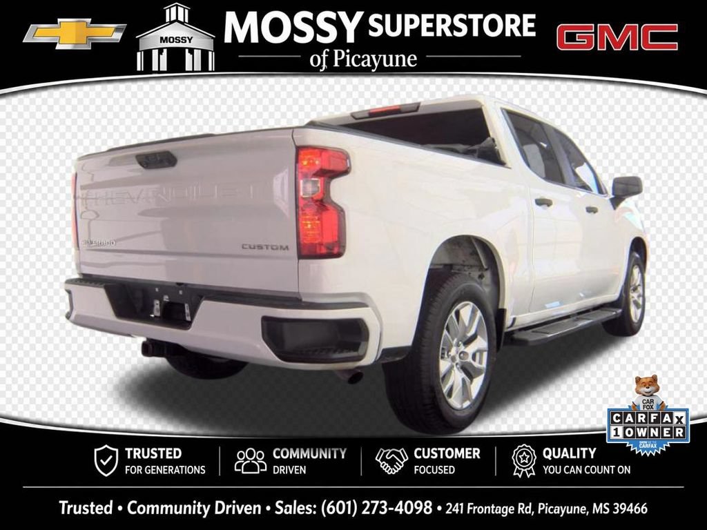 Used 2023 Chevrolet Silverado 1500 Custom RWD image 3