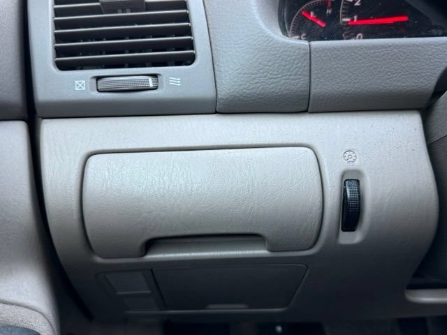 Used 2005 Toyota Camry LE FWD image 21