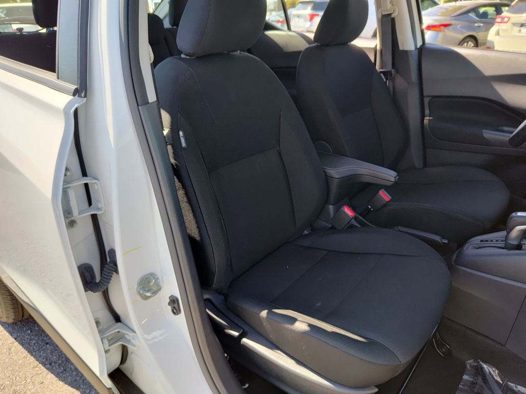 Used 2025 Nissan Kicks Play S image 23