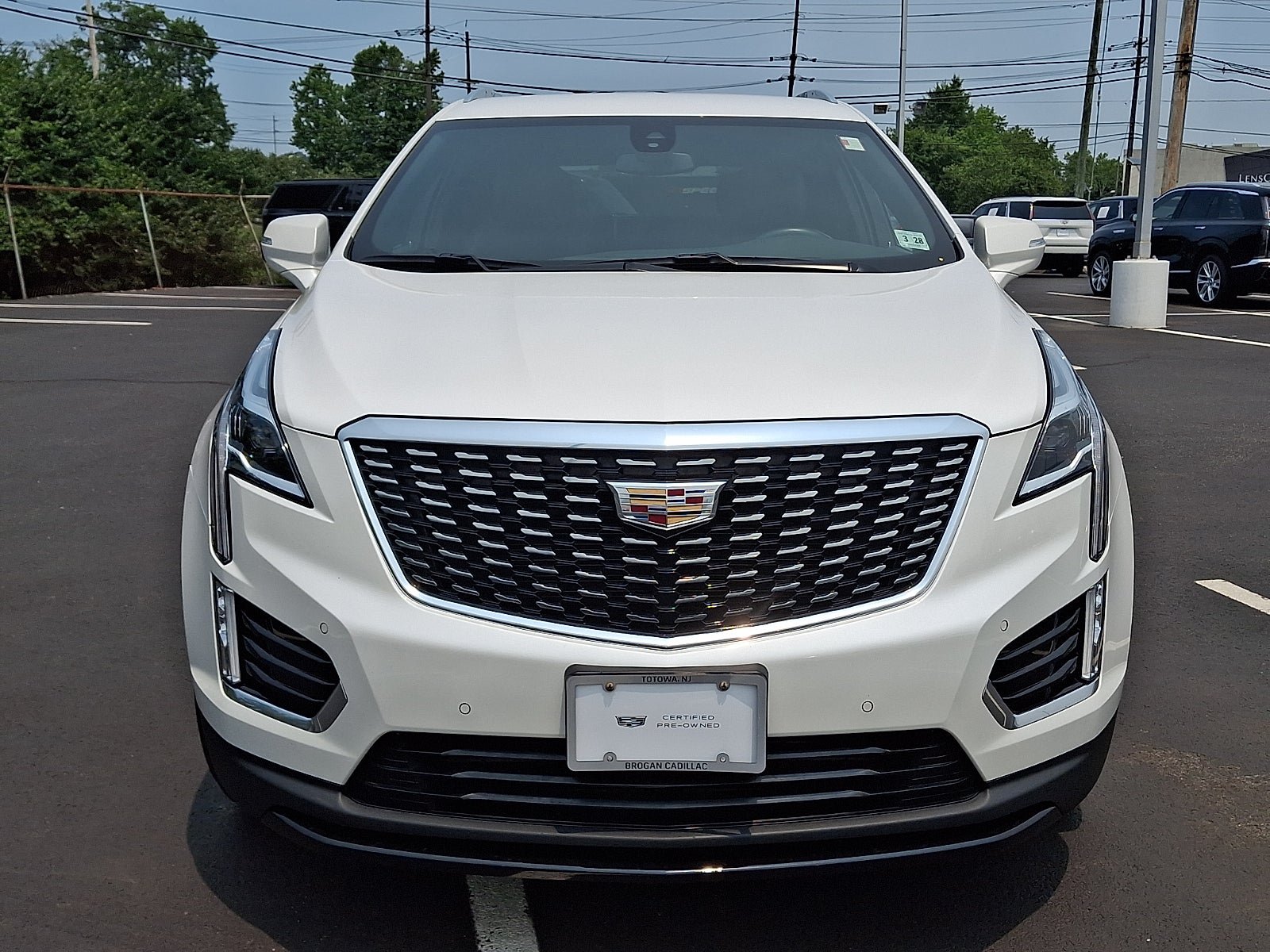 Certified 2023 Cadillac XT5 Luxury AWD/4WD image 8
