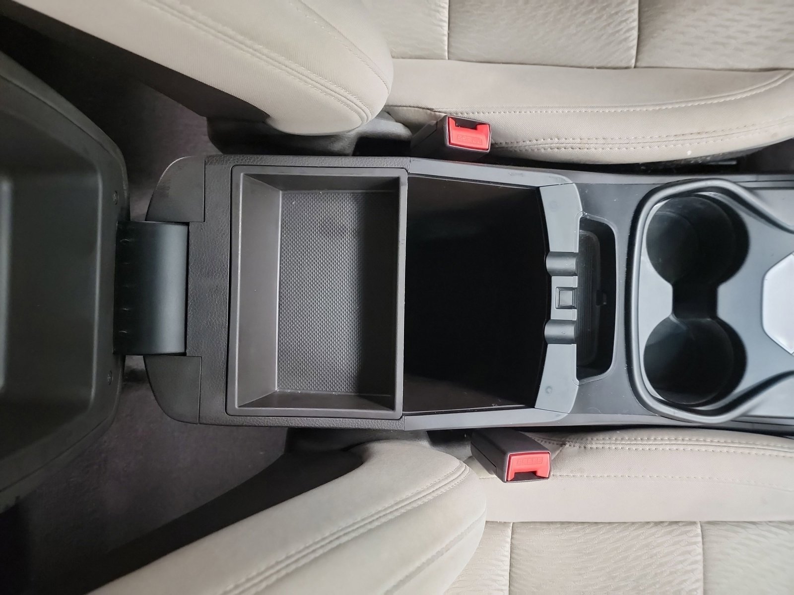 Used 2017 Hyundai Santa Fe Sport image 28