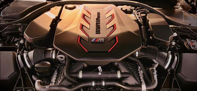 New 2026 BMW M5 w/ Carbon Package image 19