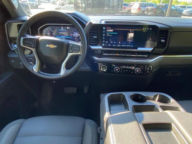 Used 2023 Chevrolet Silverado 1500 LT AWD/4WD image 8