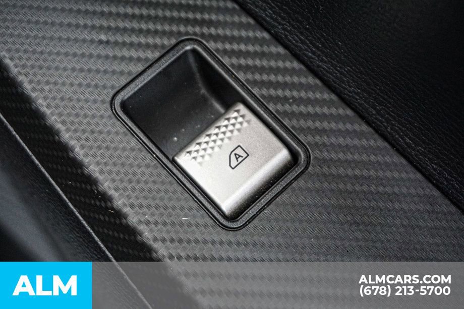 Used 2023 Mitsubishi Outlander SEL image 60