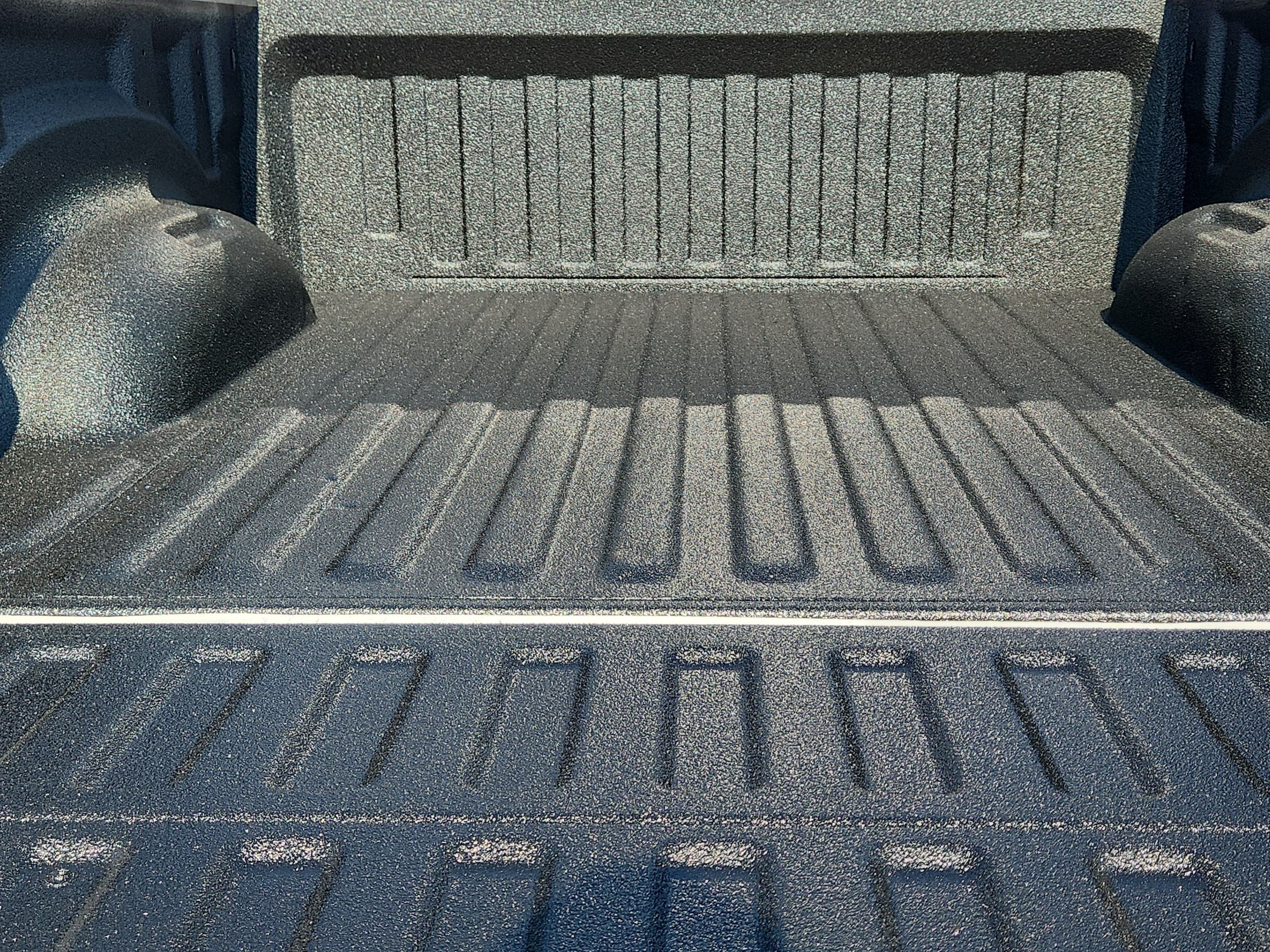 Used 2024 RAM 1500 Laramie AWD/4WD image 27