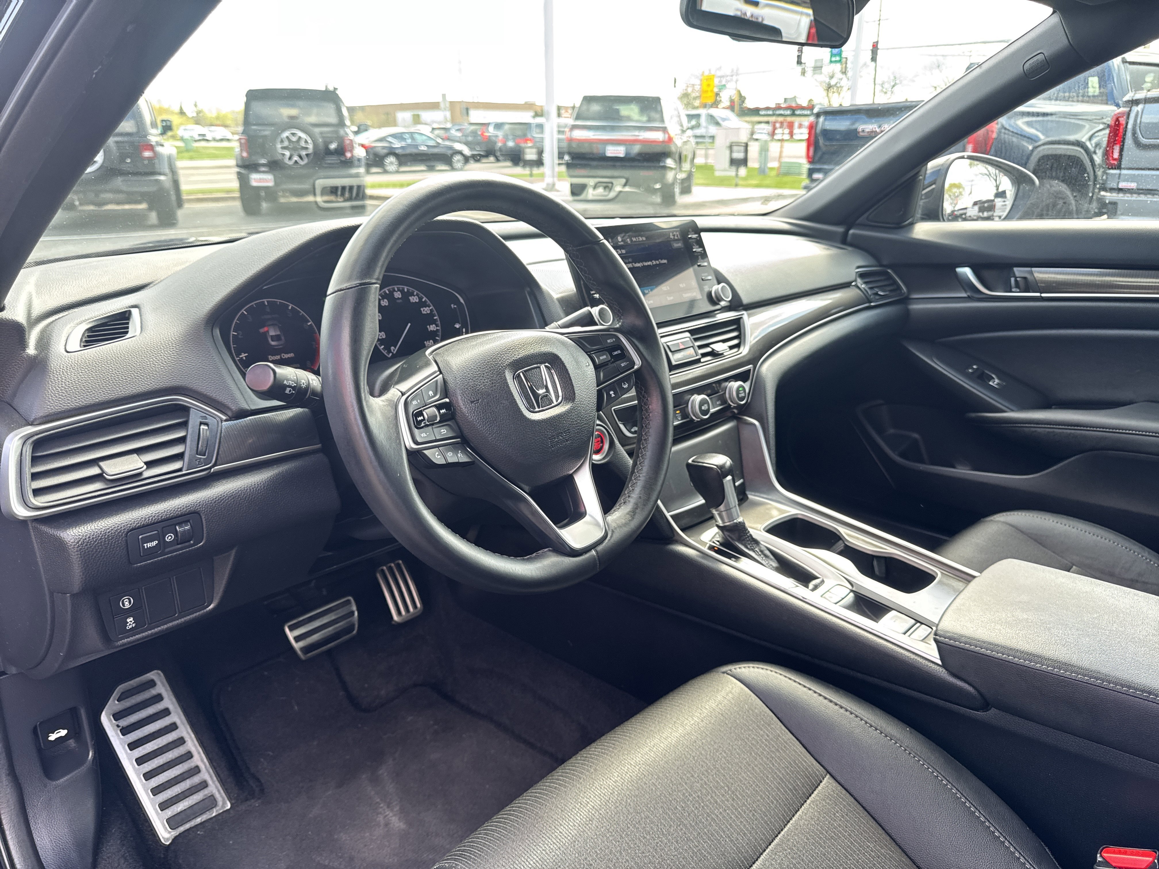 Used 2019 Honda Accord Sport image 16