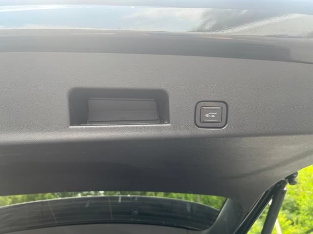 Used 2024 Chevrolet Traverse LT AWD/4WD image 20