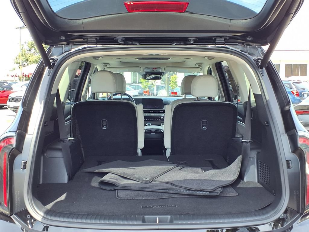 Certified 2024 Kia Telluride EX w/ EX Captain's Chair Package FWD image 23