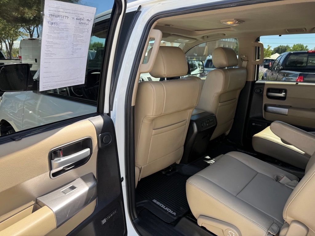 Used 2018 Toyota Sequoia Limited w/ Safety & Convenience Package AWD/4WD image 12