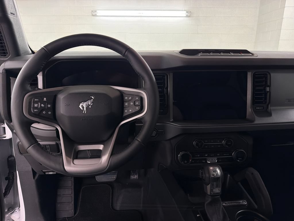 New 2026 Ford Bronco Badlands AWD/4WD image 8