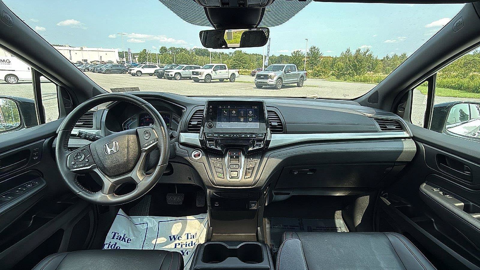 Used 2023 Honda Odyssey Sport image 27