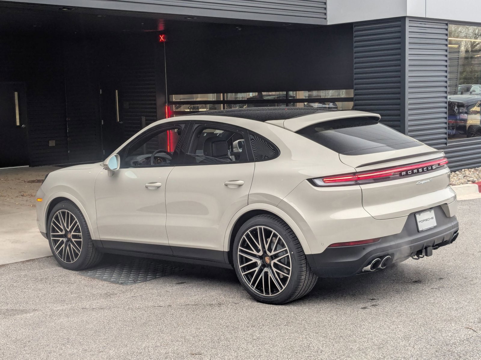 New 2026 Porsche Cayenne S video 3