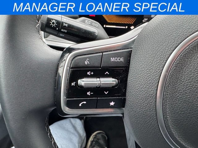 New 2025 Kia Sorento S AWD/4WD image 17