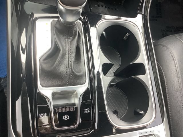 Used 2024 Kia Carnival SX Prestige FWD image 38