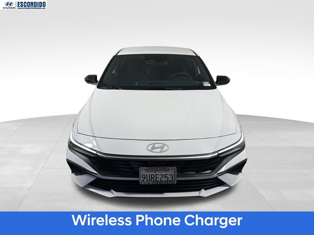 Certified 2025 Hyundai Elantra Sport FWD image 8